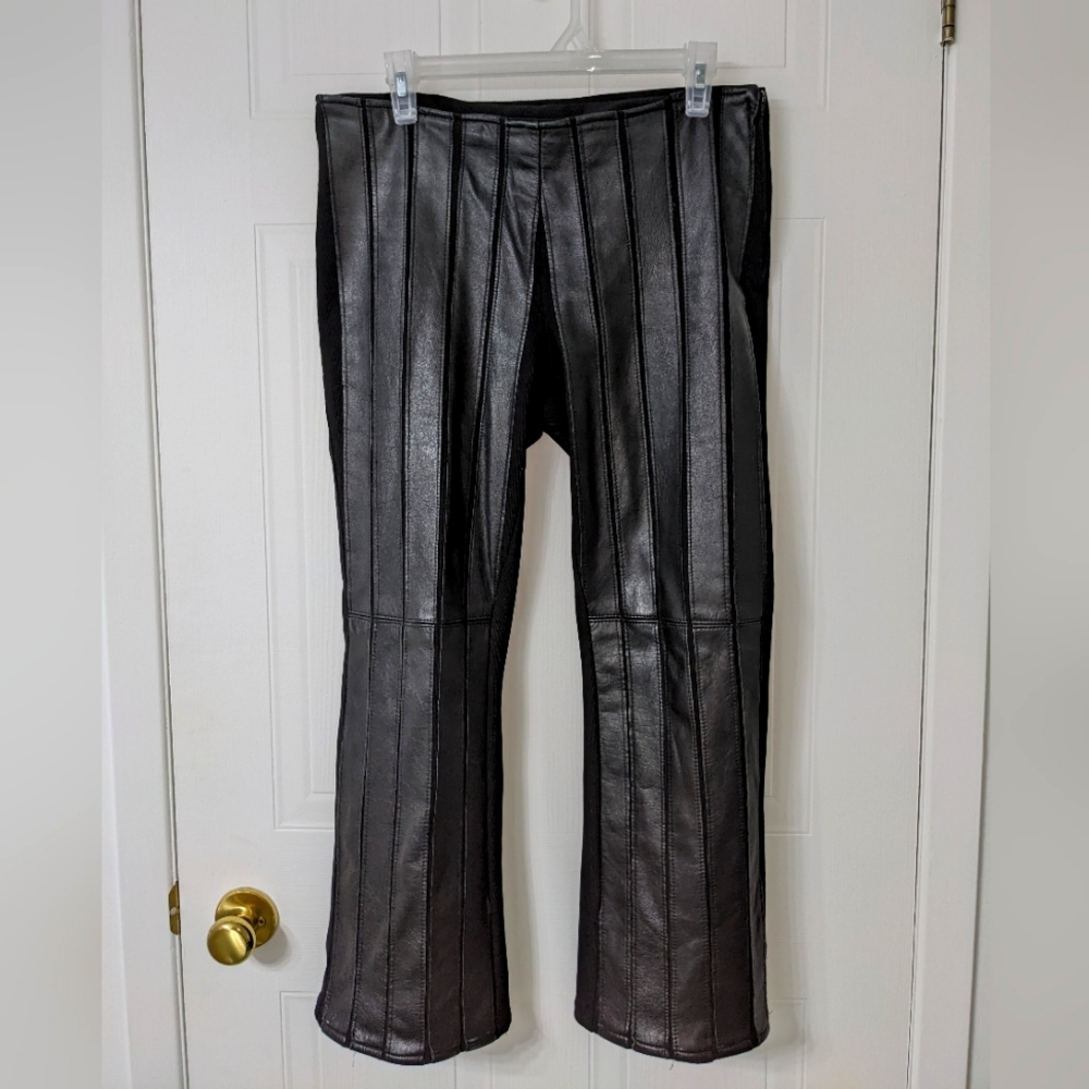 Cool Mosskito black stretchy leather pants, Size L‎